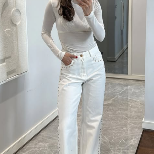 Valdenza – Goldene Nieten – Gerade geschnittene Jeans